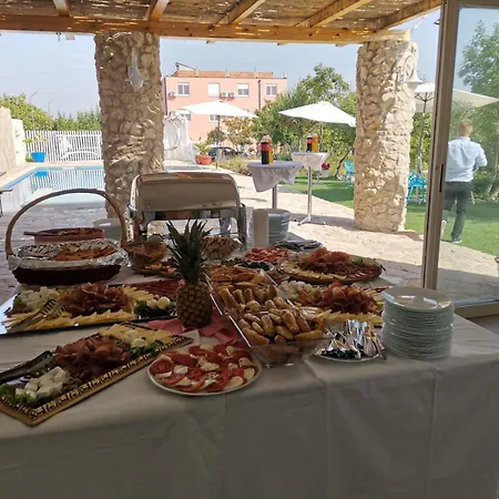 Casa Bevanda Πανσιόν Međugorje